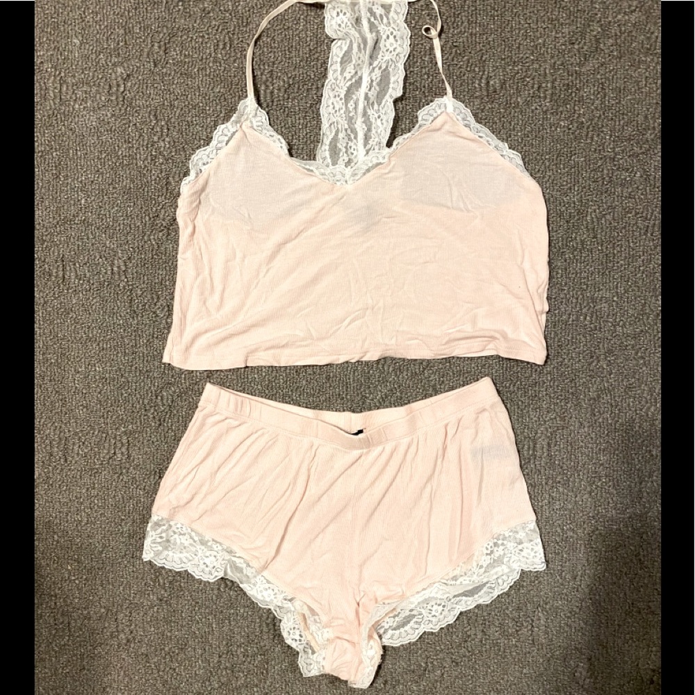 Two piece sleeping set
